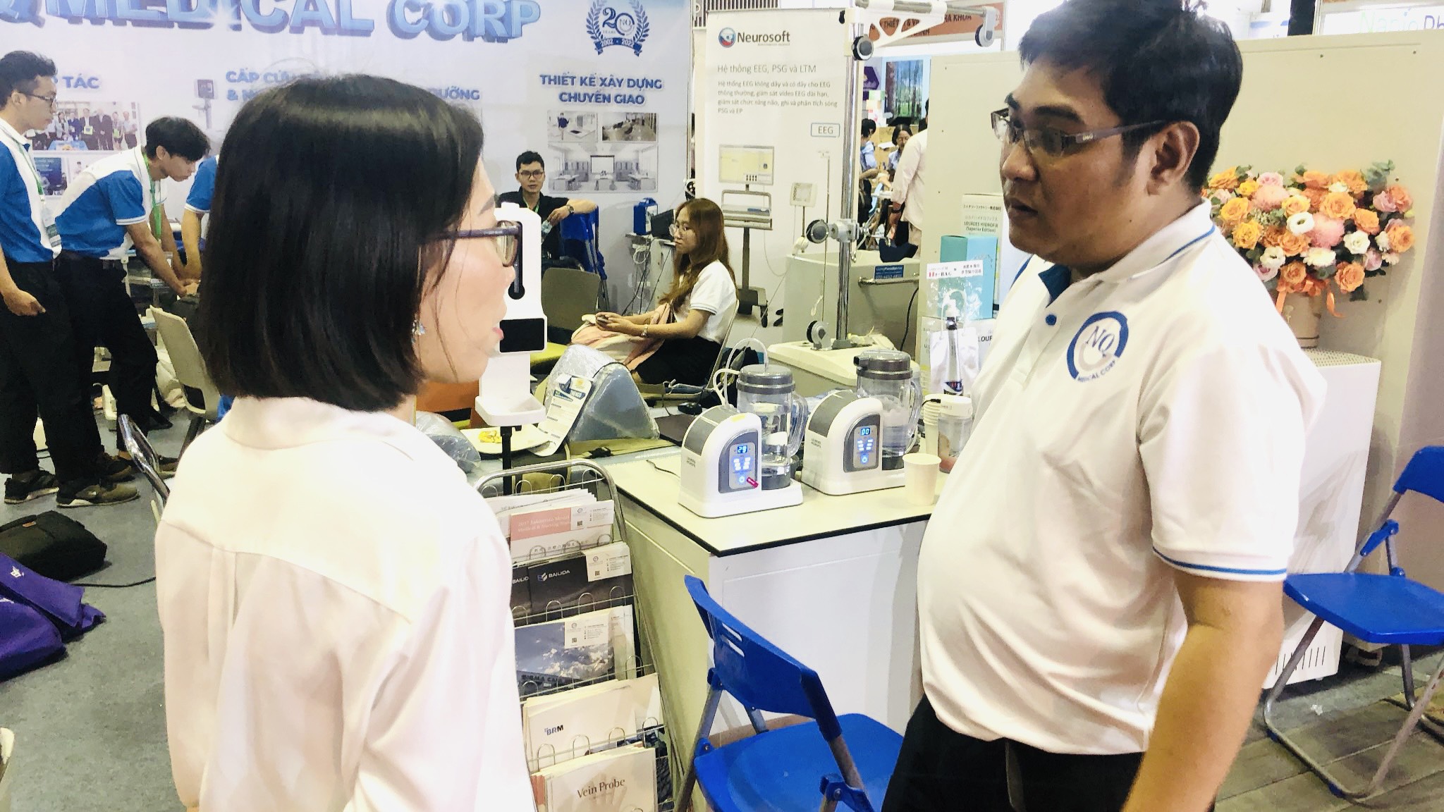 Kim Long Phát hỗ trợ cùng NQ Medical Corp trong công tác triển khai gian hàng tại Sự kiện triển lãm Quốc Tế chuyên ngành y dược lần thứ 20 tổ chức tại trung tâm hội nghị SECC, TP HCM